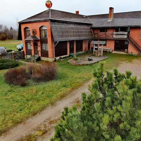 Viesu Nams Pupoli Hotel Dundaga Екстериор снимка